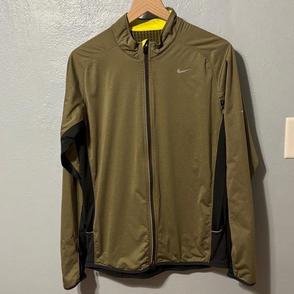 Nike Men's Medium Olive Performance Running Jacket Reflective Hand Warmers